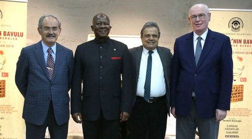 Mandela’nın bavulu ziyaretçileri bekliyor