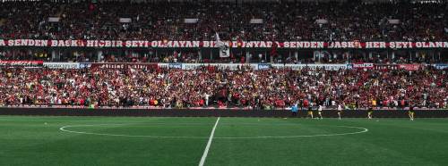 Maraton alta büyük ilgi var