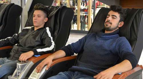 Masaj koltuğunda felç kalabilirsiniz