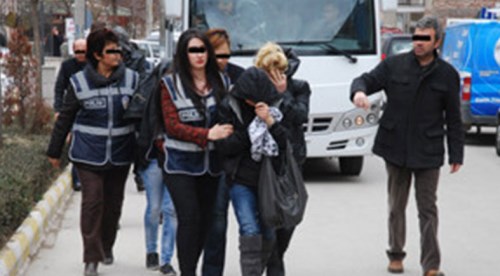 Masaj salonu operasyonunda tutuklandı!