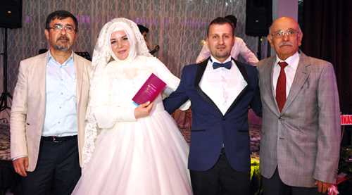 Mavi Ada’da hayatlarını birleştirdiler