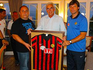 Mayere forma jesti