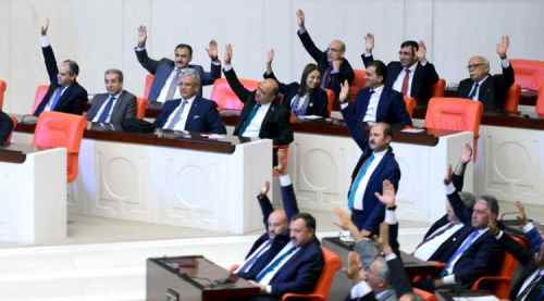 Meclis'te 6. madde kabul edildi