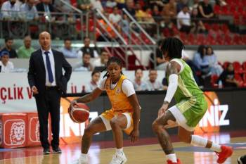 Melikgazi Kadın Basketbol Takımı Galibiyet Peşinde