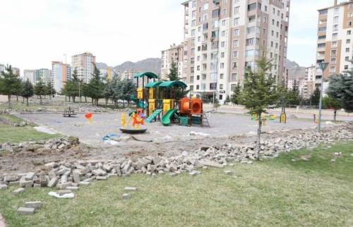 Melikgazi’ye yeni bir soluk: Şairler Parkı yenileniyor