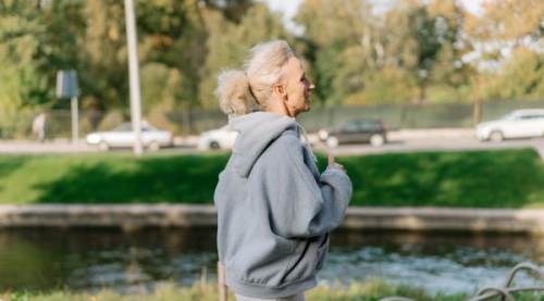 Menopozu Öne Çeken 6 Faktör: Erken Menopoza Neden Olan Alışkanlıklar
