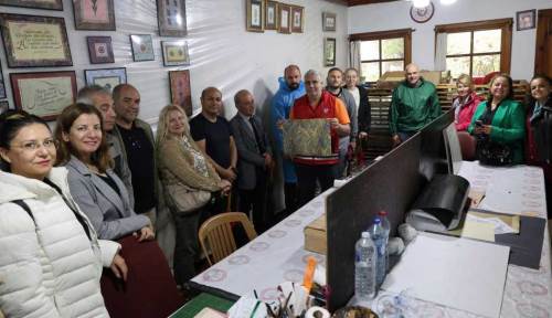 Menteşe’de Ebru Sanatı Atölyesi ile kültürel paylaşım