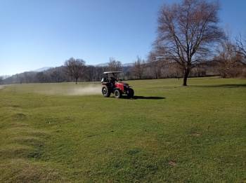 Meralarda Gübreleme Çalışması
