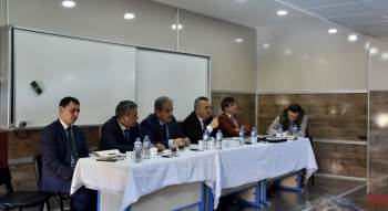 Merkez İlçe Eğitim Kurumu Müdürleri Kurulu Toplantısı
