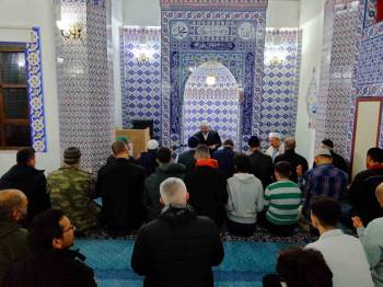 Merkez İmam-I Azam Camii’Nde Sahur Programı
