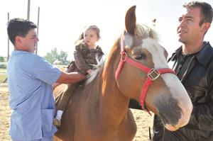 Doğal yaşam merkezi ziyaretçi akınına uğradı    
