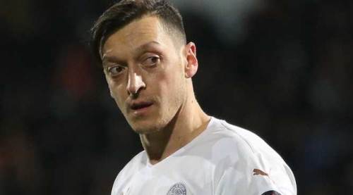 Mesut Özil mi bize milliyetçilik dersi veriyor?