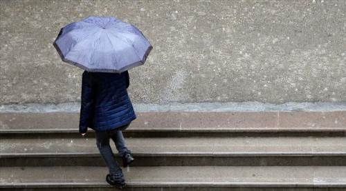 Meteorolojiden Eskişehir'e uyarı: Bugün şemsiyesiz dışarı çıkmayın!