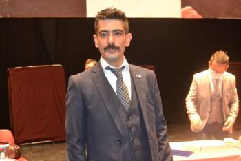 Mevcut Başkana 21 Fark Atan Genç İsim İl Başkanı Oldu
