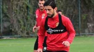 Mevlüt, o iki maçı unutamıyor!