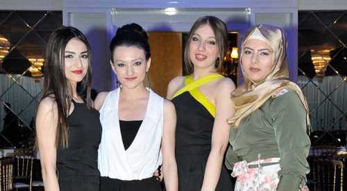 MEZUNİYET BALOSUNDA ŞIKLIK YARIŞI