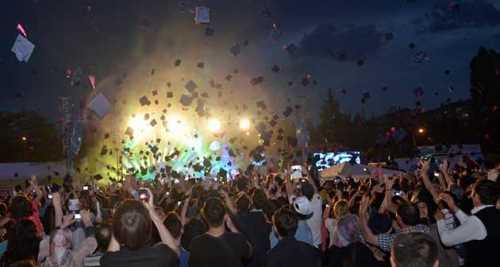 MEZUNİYET HEYECANI DEVAM EDİYOR