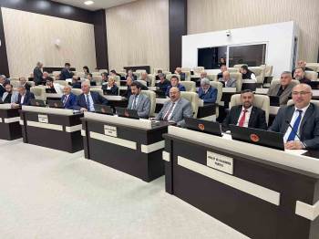 Mhp’Li Meclis Üyesi Faruk Kökçür: “Tiktok Uygulaması Türkiye’De Yasaklansın”
