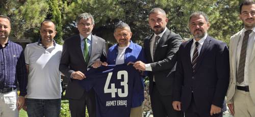 Milletvekili Erbaş’tan Kütahyaspor’a 1 milyon TL destek