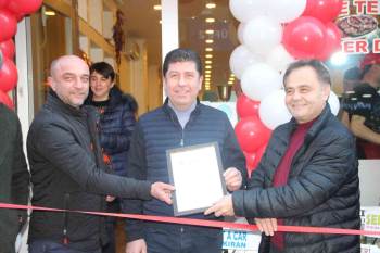 Milletvekili Tüzün Ve Başkan Şahin’Den İş Yeri Açılışı
