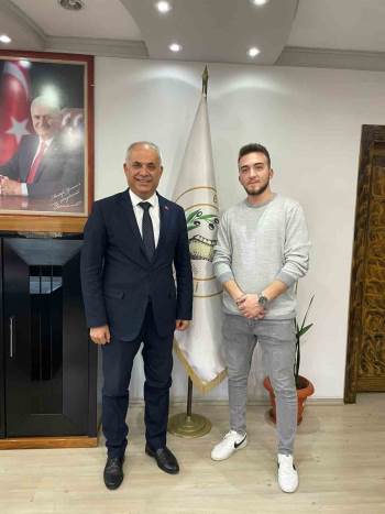 Milli Halterciden Başkan Yaman’A Ziyaret
