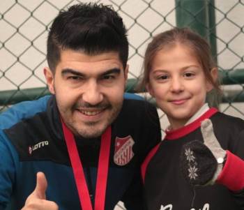 Milli Takım Kampına Davet Edildiği Öğrendiği An Adeta Havalara Uçtu
