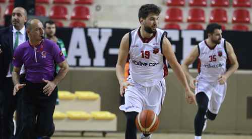 Milli takıma göz kırptı