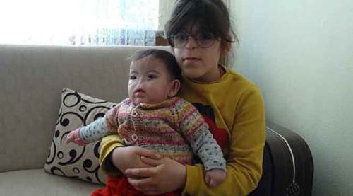 Milyonda bir görülen hastalıkla mücadele ediyorlar! Yaşamaları mucize...