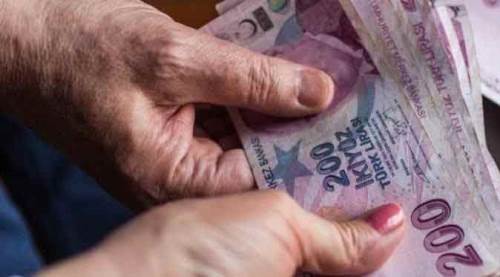 Milyonlarca kişiyi ilgilendiren emekli ikramiyesi kararı!