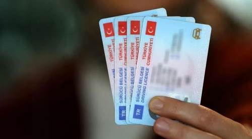 Milyonlarca sürücüyü ilgilendiriyor: Bu kuralları ihlal edenin ehliyeti gidecek!