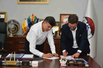 Mimarlar Odası Ve Söğüt Belediyesi Arasında Protokol İmzalandı
