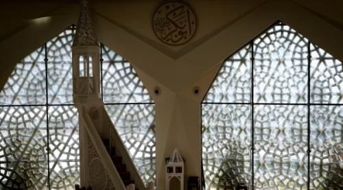 Minber Ne Demek? Anlamı, Tarihi, ve İslam Kültüründeki Önemi