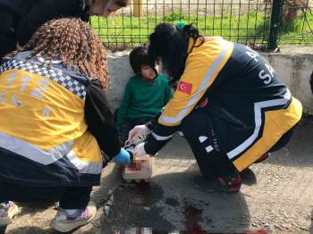 Minik çocuk ölümden döndü