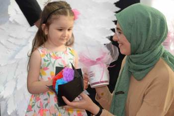 Minik Öğrenciler Annelerinin Anneler Günü’Nü Kutladı
