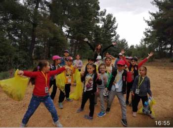 Minik Öğrenciler Doğada Tasarruf İçin Çalışarak Herkese Örnek Oldular
