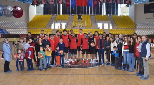 Minik yüreklerden Devlere ziyaret