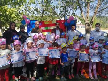 Miniklere “Yaz Kursunu Bitirdim” Programı
