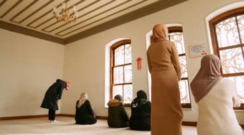 MİRAÇ KANDİLİ NAMAZI NASIL KILINIR? ADIM ADIM DETAYLI ANLATIM