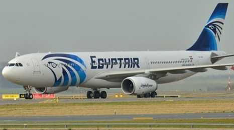 MISIR YOLCU UÇAĞI KAÇIRILDI