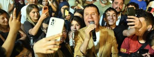 Mithat Körler, 19. Emirdağ Gurbetçi Festivali'nde sahne aldı