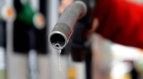 Motorinde indirim beklentisi: Gece yarısından itibaren...  