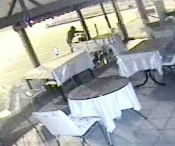 Motosiklet Hırsızlığı Güvenlik Kamerasında
