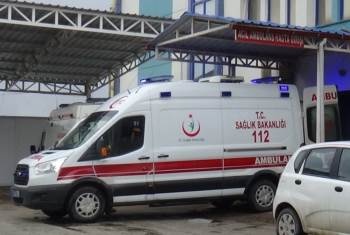 Motosiklet İle Ticari Taksinin Çarpışması Sonucu 1 Kişi Yaralandı
