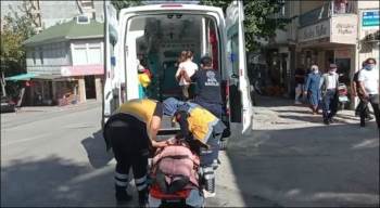 Motosikletin Çarptığı Kadın Yaralandı
