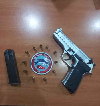 Motosikletli Polis Timlerinin Uygulamaları Sürüyor
