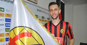 Muarem Muarem kimdir?