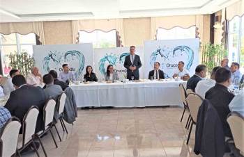 Müdür Acar’A Veda Yemeği
