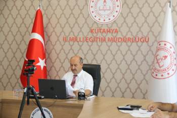 Müdür Başyiğit, İlkokul Müdürleriyle Yüz Yüze Eğitimi Konuştu
