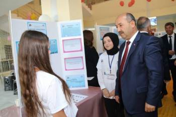 Müdür Başyiğit, Tübitak Bilim Fuarını Ziyaret Etti
