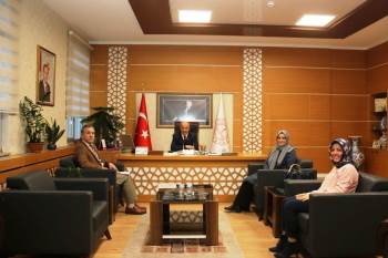 Müdür Başyiğit’E “Çini Çamurundan Ahiliğe Yolculuk” İsimli Proje Tanıtıldı
